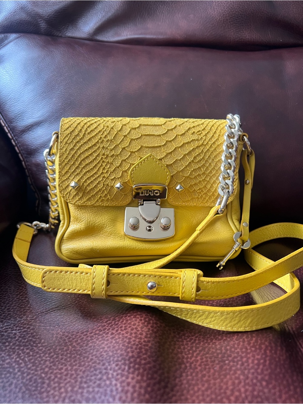 Liu Jo Little Yellow Leather Crossbody Bag with Silver Chain Detail